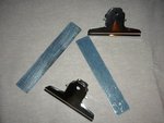 Stahlblech mit Maul-Briefklemmen 100x30 mm