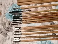 hier sind die Spitzen eingeklebt und die Schäfte sind beigeschliffen.