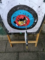IMG_20201126_154409.jpg (243.56 KiB) 1995 mal betrachtet Einer der bemalten Pfeile, auch der Steckt gerade(ich wollte sie nicht kaputt machen)