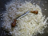 Esche-Locken mit Ziehmesser