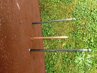 (die Pfeile schauen hinten ca. 16 - 20 cm aus der Platte heraus)