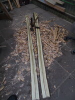 gespalten mit Beil, Keil und Fäustel