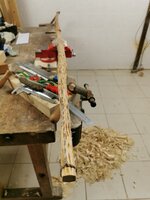 Grob die Breite und Dicke angelegt; Werkzeug; Späne