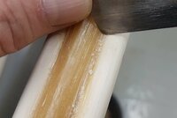 Leim entfernen, hauptsächlich mit Ziehklinge