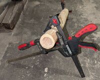 PXL_20240116_191045622~2.jpg (1.49 MiB) 6456 mal betrachtet Die andere Seite hab ich dann genau so bearbeitet und nun muss es noch etwas trocken. Bei 17 Grad und 40% Luftfeuchtigkeit