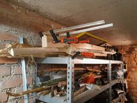 20240117_231558.jpg (708.71 KiB) 4216 mal betrachtet Das hat er nu davon. Rechts ist der begradigte Abschnitt, links der, der sich selbst begradigt hat. Mal sehn obs geklappt hat.