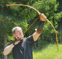 Selfbow.JPG (512.1 KiB) 6125 mal betrachtet Selfbow