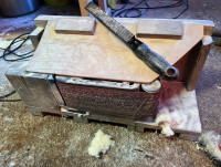 Ungeeignetes Werkzeug bei feuchtem Holz!