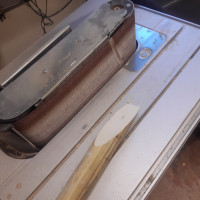 Keil rausgeschliffen