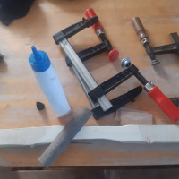 Vorbereitet zum verkleben