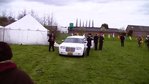 Ankunft der Platzhirschen 'La Familia' in Stretch-Limo
