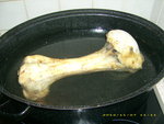 Knochen beim Kochen
