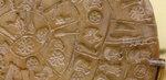 das originale Schriftzeichen am rechten Bildrand