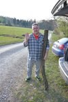 Und findet ihn...das Bild spricht Bände...was sag ich, Enzyklopädien! :D